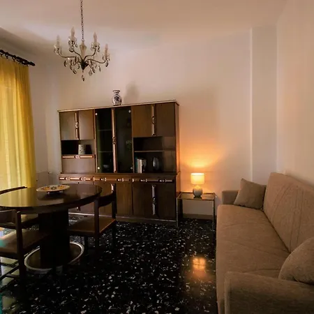 Interno 12 * 라스페치아